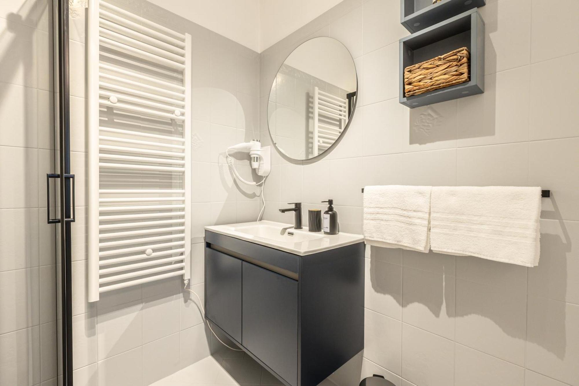 Piazza Unita D'Italia - Jr Suite Con Ac - Wi Fi - Park Convenzionato Trieste Esterno foto